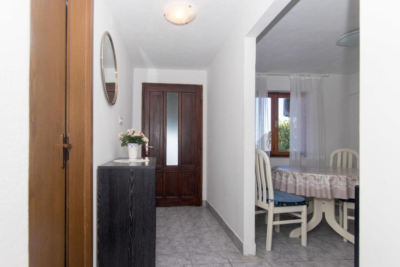 וויס Apartments Jaksa מראה חיצוני תמונה
