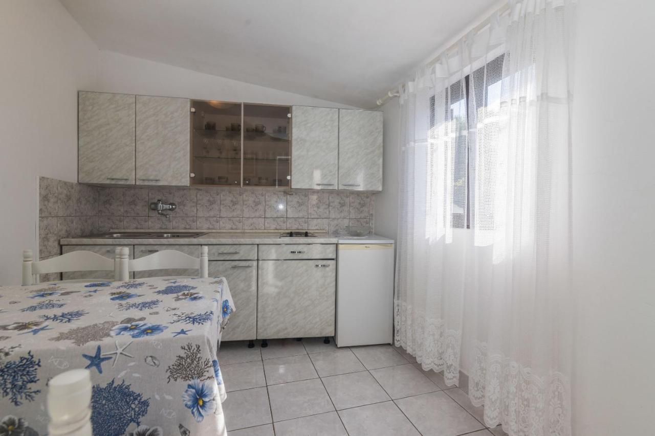 וויס Apartments Jaksa מראה חיצוני תמונה