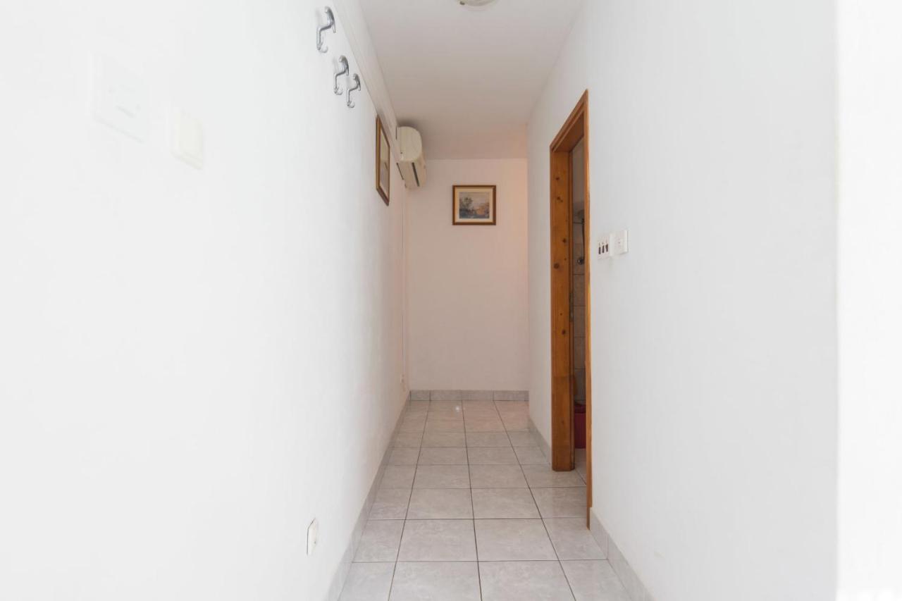 וויס Apartments Jaksa מראה חיצוני תמונה
